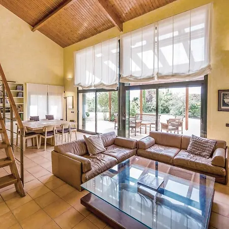 Holiday home Casa Oliver *